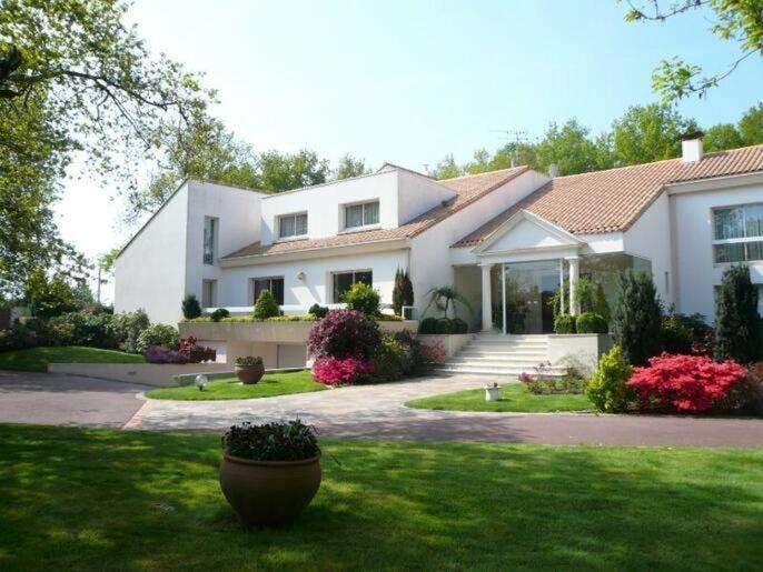 Les Jardins De La Muse, Piscine Couverte, Spa Et Fitness Basse-Goulaine Bagian luar foto